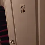 Bed & Budget123 *