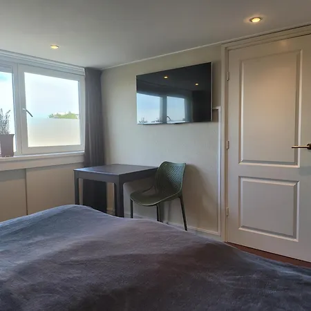 Bed & Budget123 Alojamento de Acomodação e Pequeno-almoço *