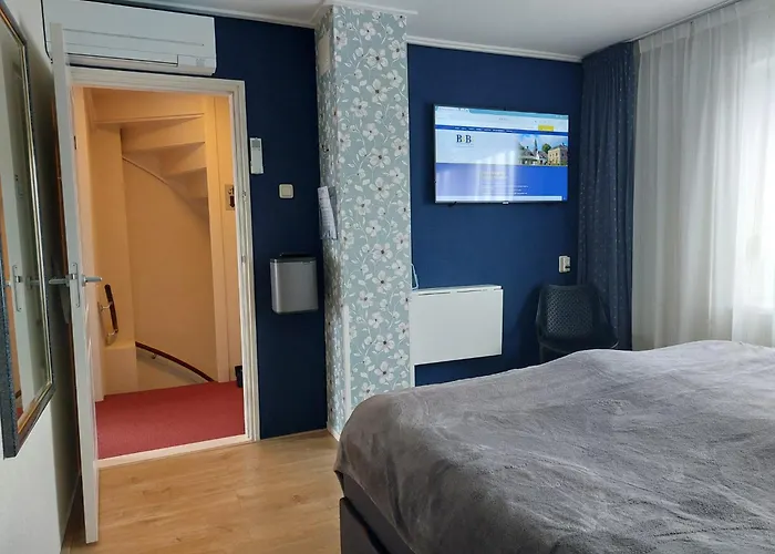 Bed & Budget123 * Twello