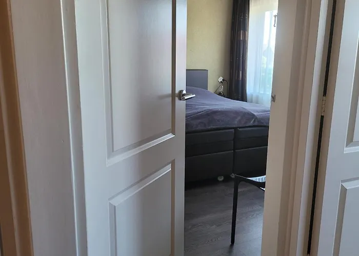 Bed & Budget123 * Twello